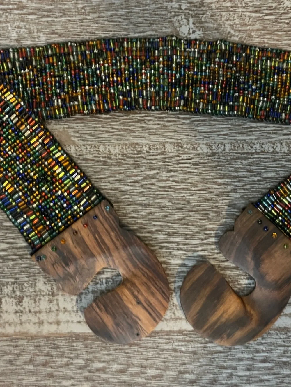 vintage beaded stretch belt with a wooden buckle 2.5 inches x 34.5 inches